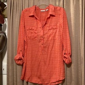 100% polyester pull over w/buttons